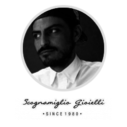 Aniello Scognamiglio - Titolare Scognamiglio Gioielli: www.scognamigliogioielli.com Aniello Scognamiglio - Titolare Scognamiglio Gioielli: www.scognamigliogioielli.com
